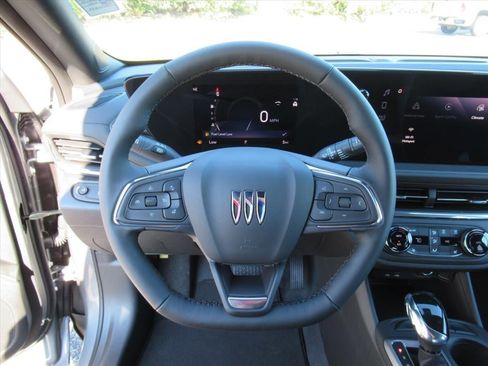 New 2026 Buick Envista Preferred w/ Convenience I Package FWD image 16