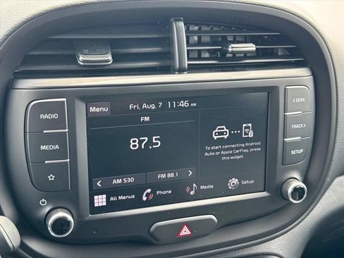 Certified 2025 Kia Soul LX w/ LX Technology Package FWD image 21