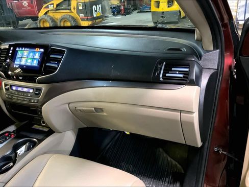 Used 2022 Honda Pilot Special Edition image 18
