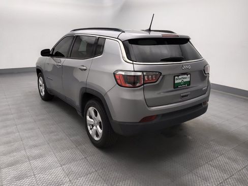 Used 2019 Jeep Compass Latitude FWD image 6