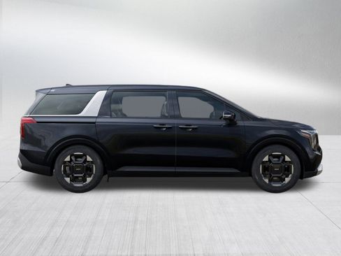 New 2025 Kia Carnival EX image 11