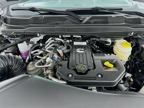 New 2026 RAM 3500 Tradesman w/ Chrome Appearance Group A AWD/4WD image 18