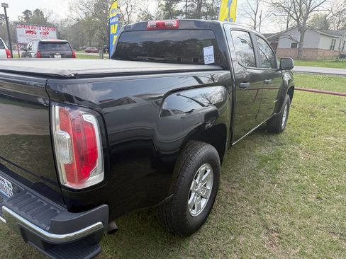 Used 2017 GMC Canyon 2WD Crew Cab w/ Convenience Package image 4