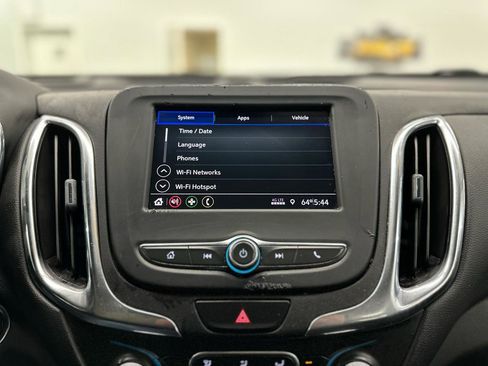 Used 2020 Chevrolet Equinox LT image 24