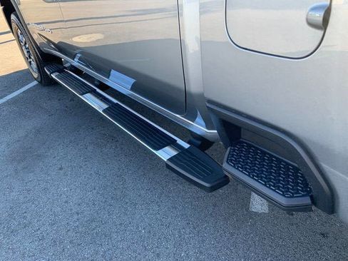 New 2026 GMC Sierra 2500 SLT w/ SLT Premium Package image 9