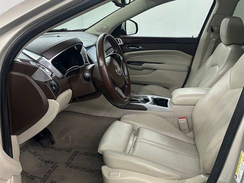 Used 2014 Cadillac SRX Luxury w/ Driver Awareness Package image 9