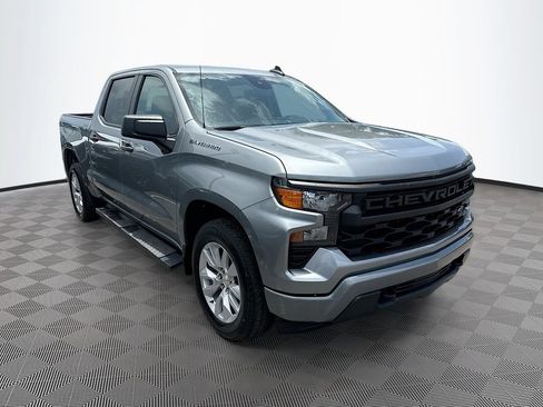 Used 2023 Chevrolet Silverado 1500 Custom RWD image 4