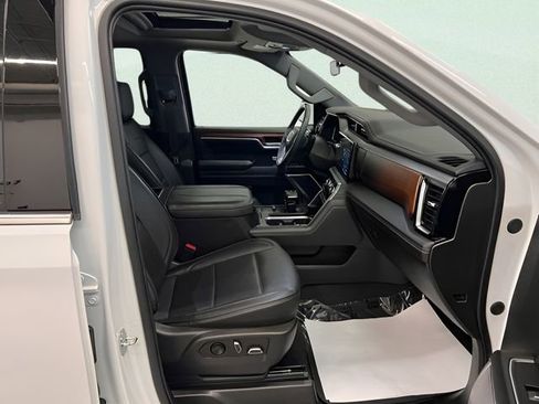 Used 2023 GMC Sierra 1500 Denali w/ Denali Reserve Package image 13