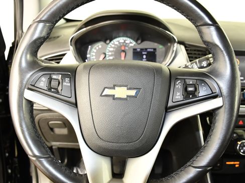 Used 2019 Chevrolet Trax Premier AWD/4WD image 20