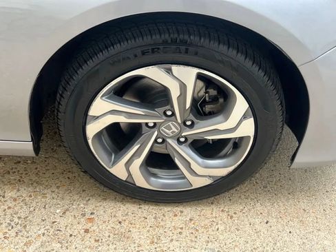 Used 2020 Honda Accord EX-L image 33