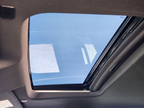 Certified 2024 Chevrolet Silverado 1500 High Country w/ High Country Premium Package image 6