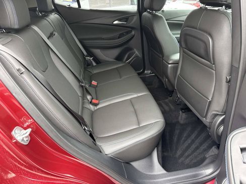 Used 2025 Buick Encore GX Sport Touring w/ Comfort Package AWD/4WD image 21