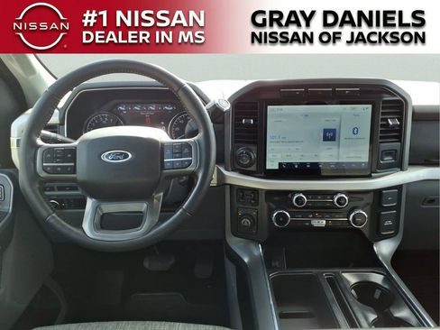 Used 2022 Ford F150 XLT w/ Equipment Group 302A High image 8