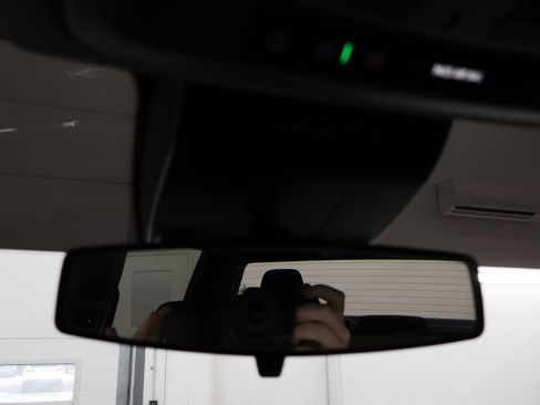 Used 2024 Chevrolet Silverado 3500 LT w/ Convenience Package image 53