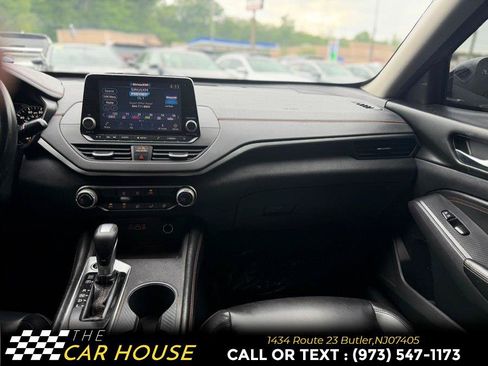 Used 2020 Nissan Altima 2.5 SR FWD image 22