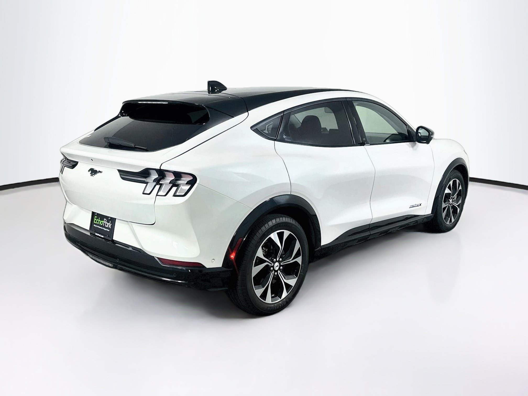 Used 2023 Ford Mustang Mach-E Premium RWD image 9