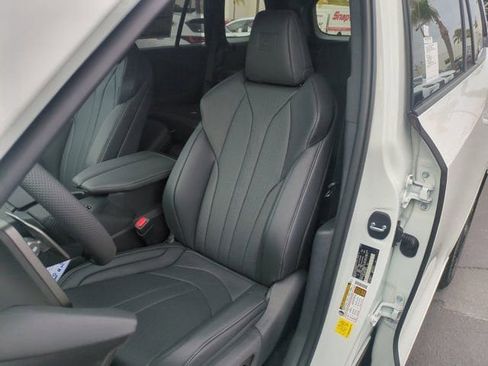 New 2026 Lexus TX 500h AWD image 12