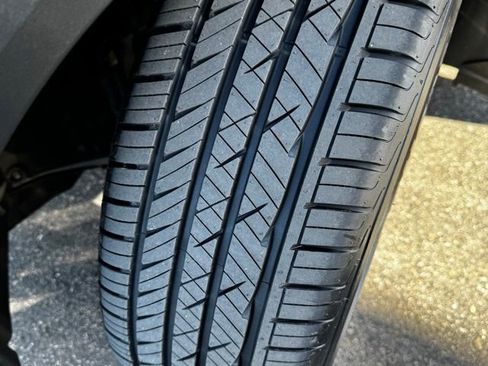 Used 2018 MAZDA CX-5 Touring image 29