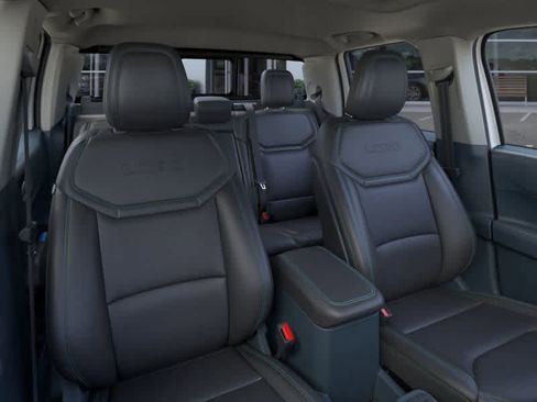 New 2026 Ford Maverick Lobo AWD/4WD image 10