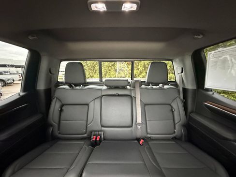 Used 2024 GMC Sierra 1500 Denali w/ Denali Reserve Package AWD/4WD image 3