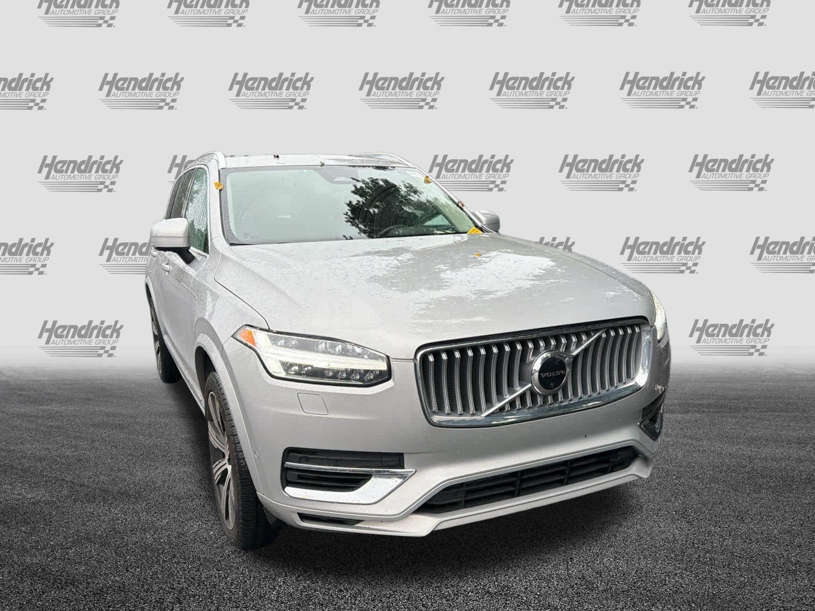 Used 2023 Volvo XC90 T8 Plus AWD/4WD image 3