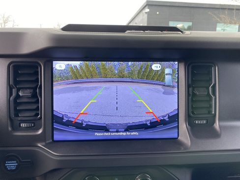 Used 2025 Ford Bronco Big Bend image 33