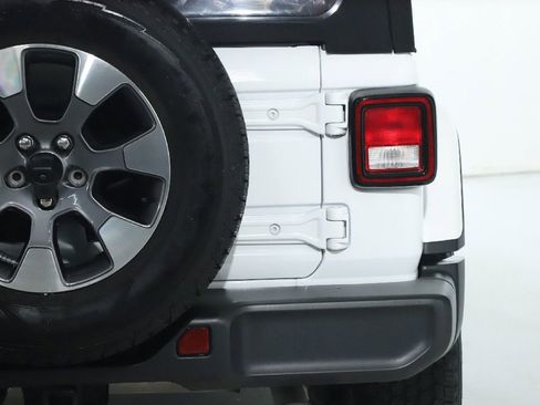 Used 2023 Jeep Wrangler Sahara w/ Cold Weather Group image 45