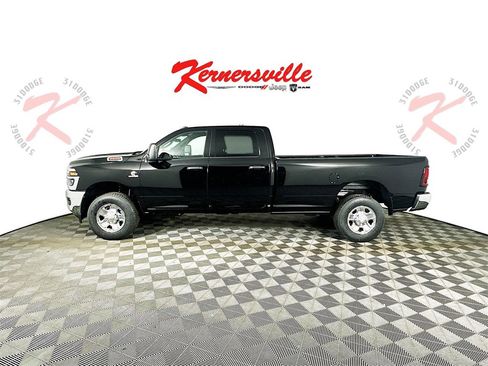 New 2026 RAM 2500 Tradesman w/ Chrome Appearance Group image 4