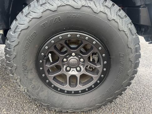 Used 2022 Jeep Wrangler Unlimited Sport AWD/4WD image 5