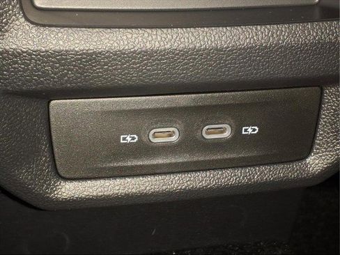 New 2026 Volkswagen Taos SEL image 13