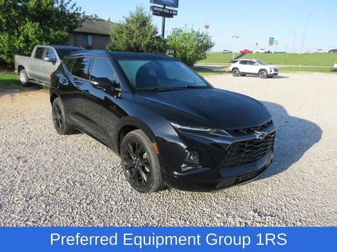 Used 2019 Chevrolet Blazer RS w/ Sun and Wheels Package image 2