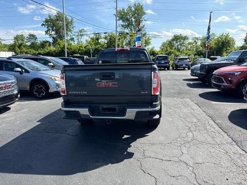 Used 2017 GMC Canyon SLE w/ SLE Convenience Package AWD/4WD image 4