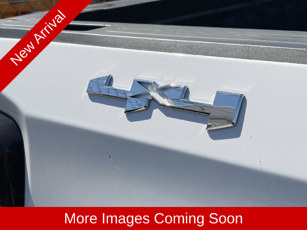 Used 2026 GMC Sierra 1500 SLT AWD/4WD image 9