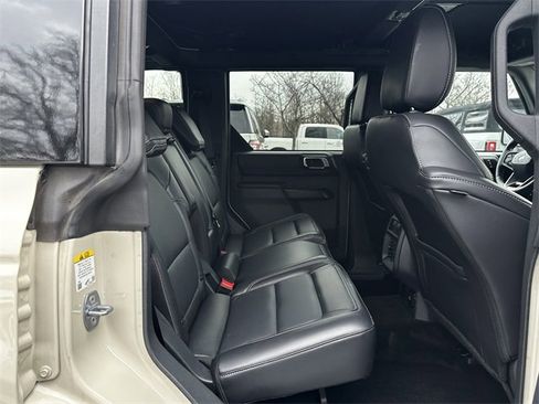 Certified 2025 Ford Bronco Outer Banks image 36