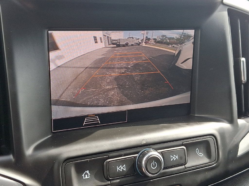 Used 2023 GMC Terrain SLE FWD image 21