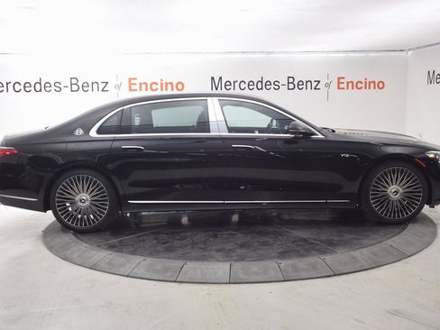 New 2026 Mercedes-Benz Maybach S 680 4MATIC image 38