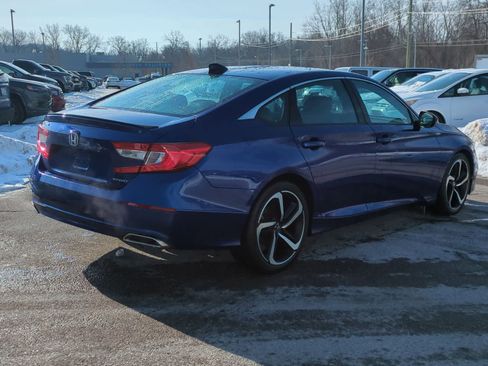 Used 2022 Honda Accord Sport image 8