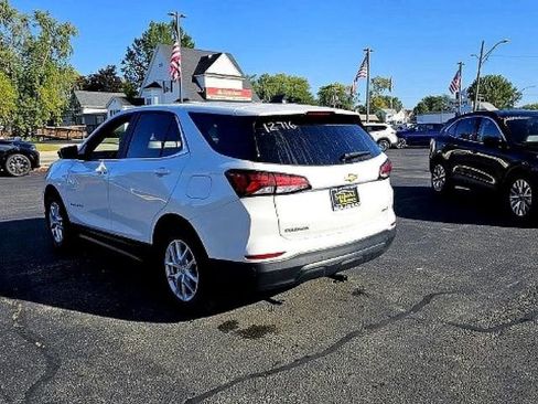 Used 2023 Chevrolet Equinox LT w/ LPO, Floor Liner Package image 5