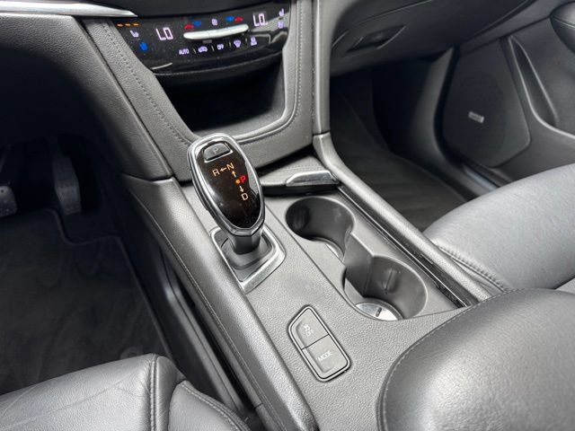 Used 2018 Cadillac XT5 Premium Luxury FWD image 14