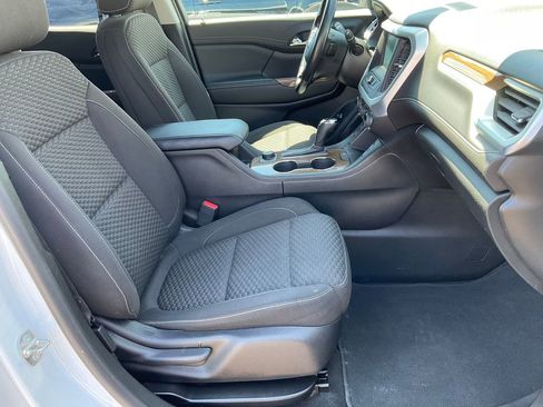Used 2019 GMC Acadia SLE AWD/4WD image 20