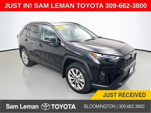 Used 2025 Toyota RAV4 XLE Premium w/ Weather Package AWD/4WD image 1