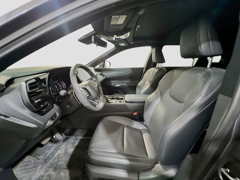 Used 2023 Lexus RX 350 Premium image 15