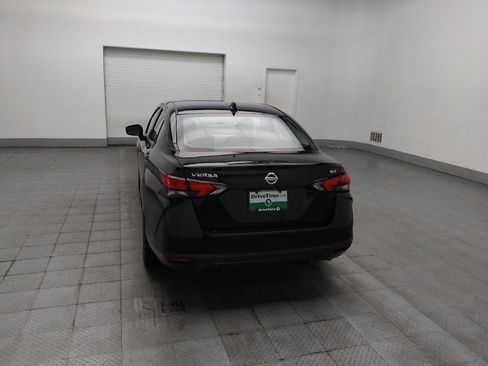 Used 2021 Nissan Versa SV FWD image 6