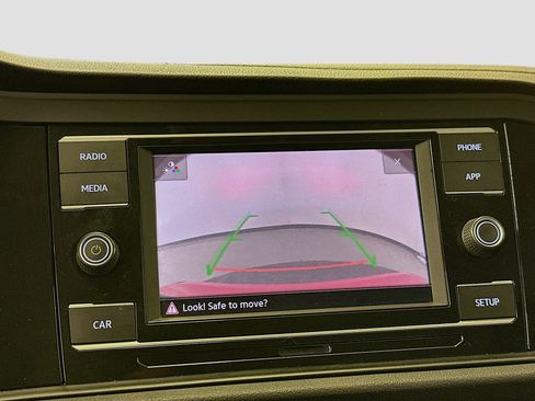 Used 2019 Volkswagen Jetta S image 22