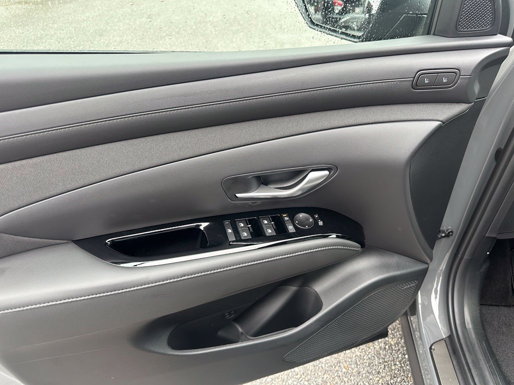 New 2026 Hyundai Tucson Limited AWD/4WD image 13