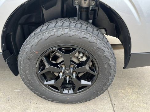 Used 2023 Ford Maverick XLT w/ Equipment Group 300A Standard image 11