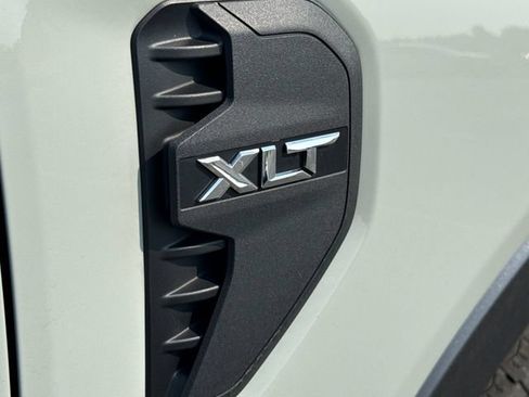 Used 2024 Ford Ranger XLT AWD/4WD image 17