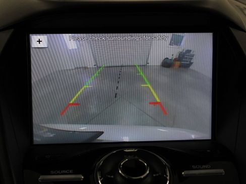Used 2018 Ford C-MAX Titanium w/ Equipment Group 301A FWD image 32