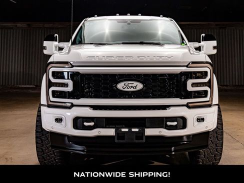 Used 2026 Ford F450 Platinum image 4