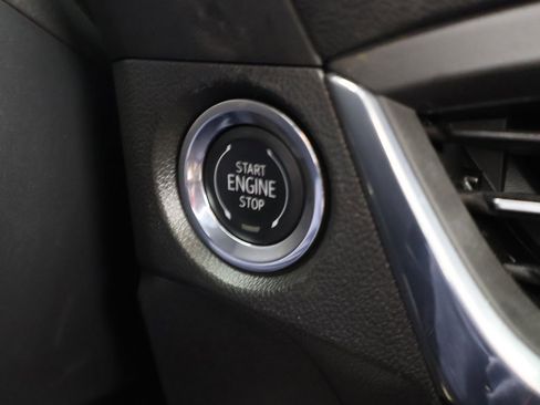 Used 2024 Buick Encore GX Sport Touring image 32